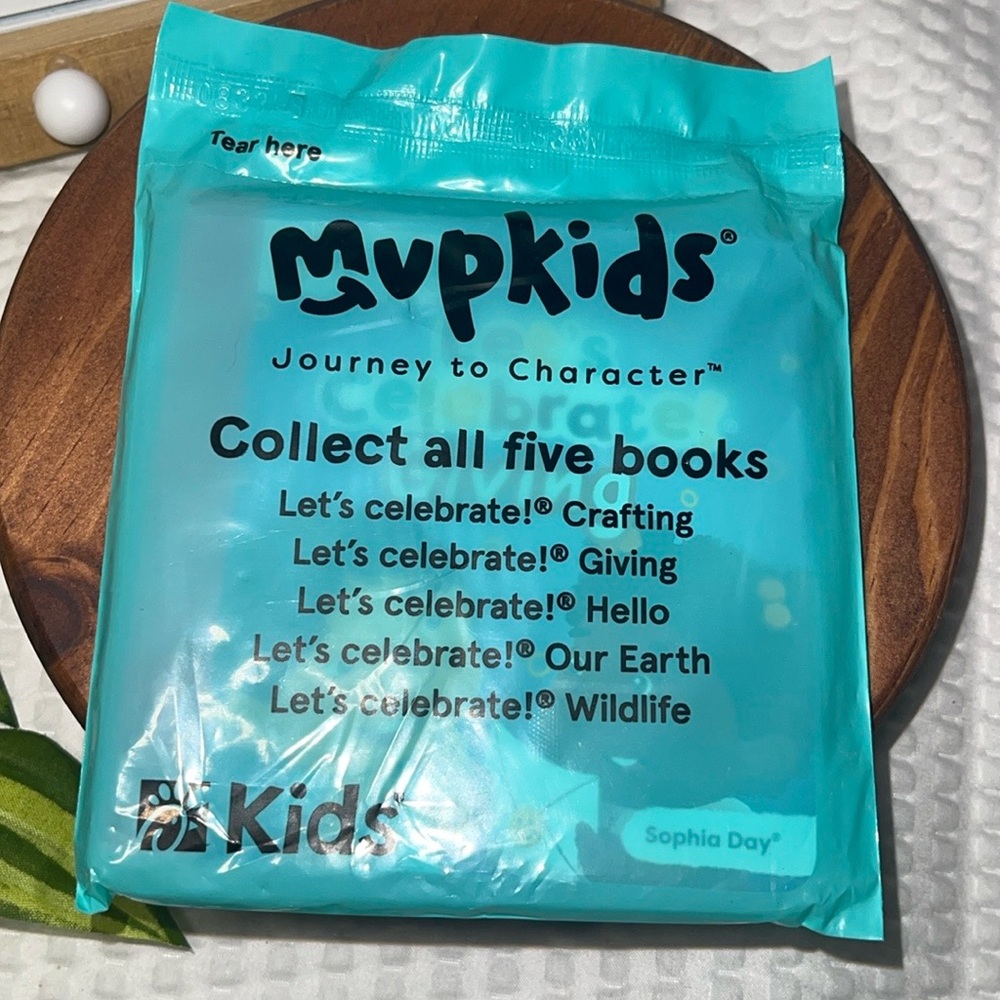 Chick Fil A board book kids toddler Sophie Day Journey in the Jungle - Sealed